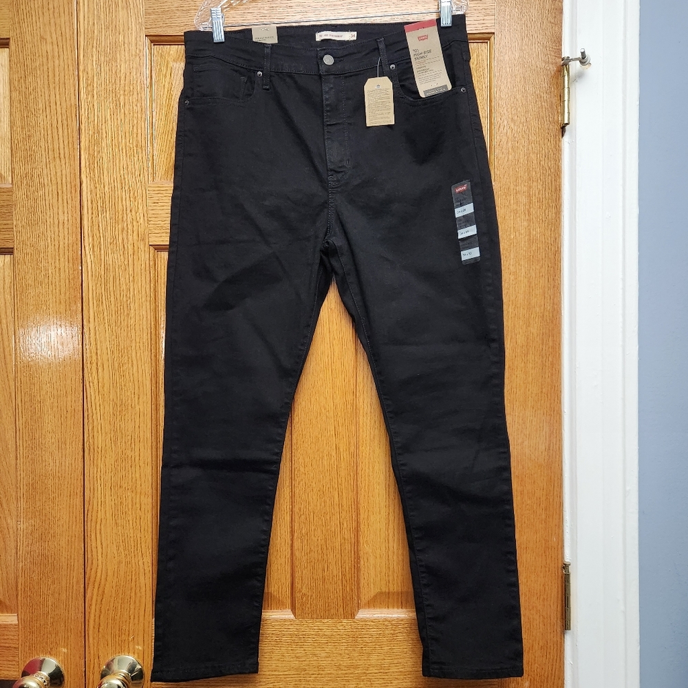 Levi's 721 High Rise Skinny Jeans in Black, NWT, Size 34S